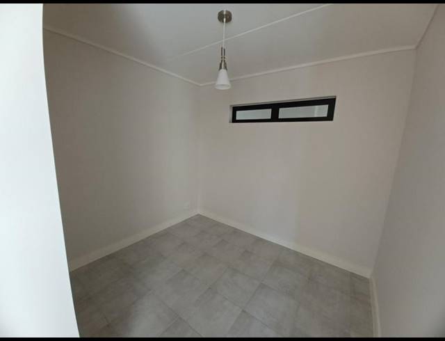 2 BEDROOM PROPERTY TO RENT IN GREENBAY ECO ESTATE